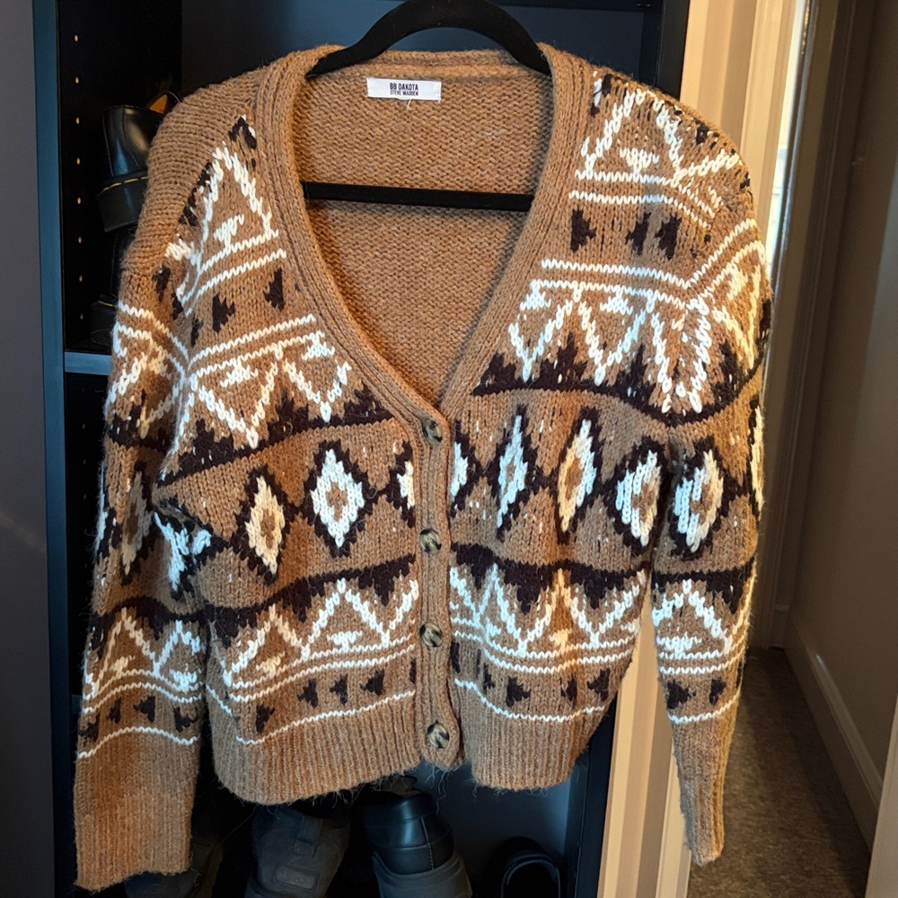 BB Dakota Textured Brown Cardigan